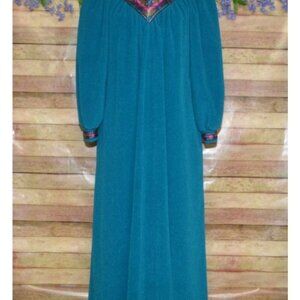 Vintage 70's Vanity Fair Embroidered Housecoat Mumu Velour Robe Pockets Size S